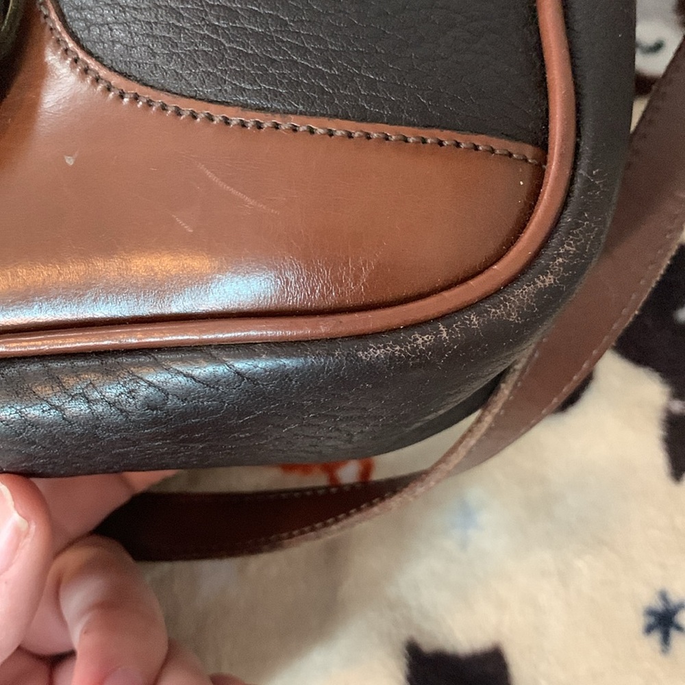 Vintage 1980s Dooney & Burke crossbody - Picture 12 of 12